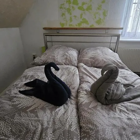 Apartment Zur Alten Post Grosskoschen